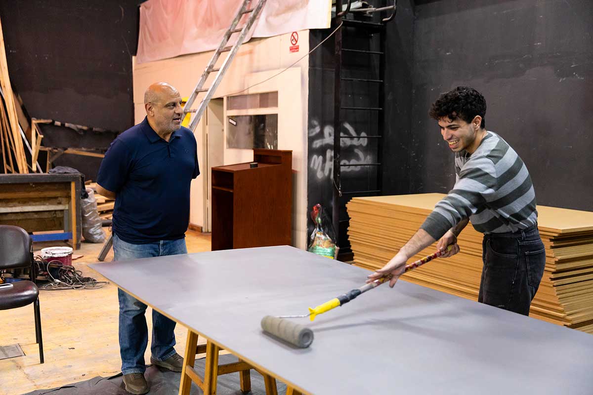 Ahmed building a set