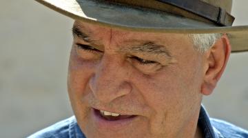 zahi hawass