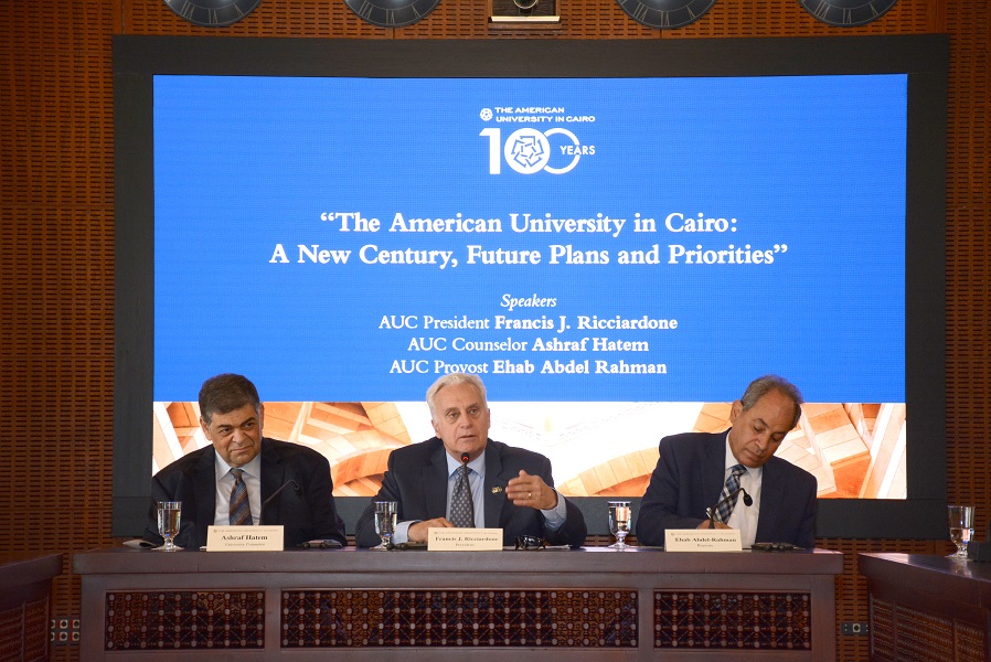 AUC Discusses Future Plans and Priorities  in a Media Roundtable Discussion