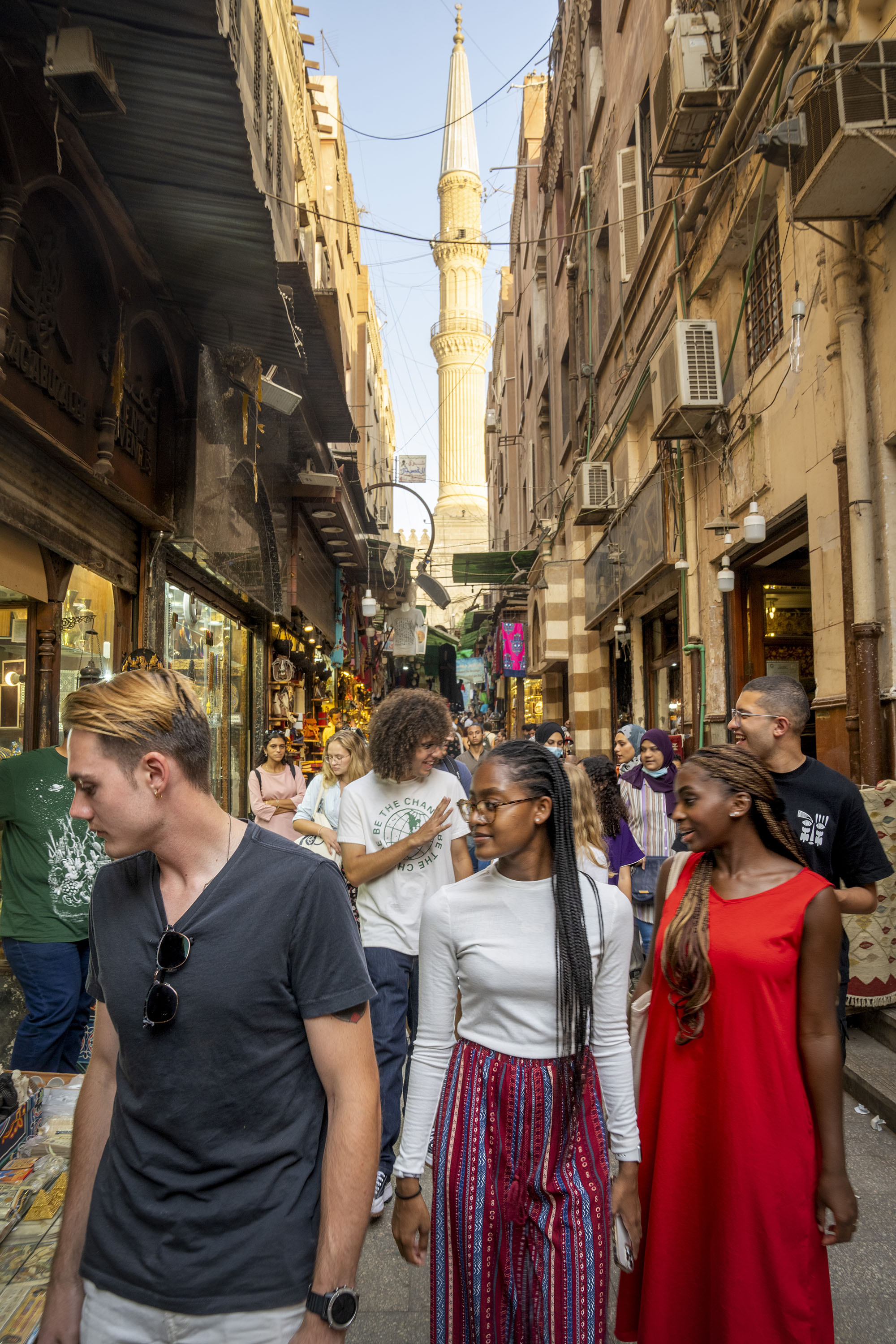 international students walking in old Cairo tour