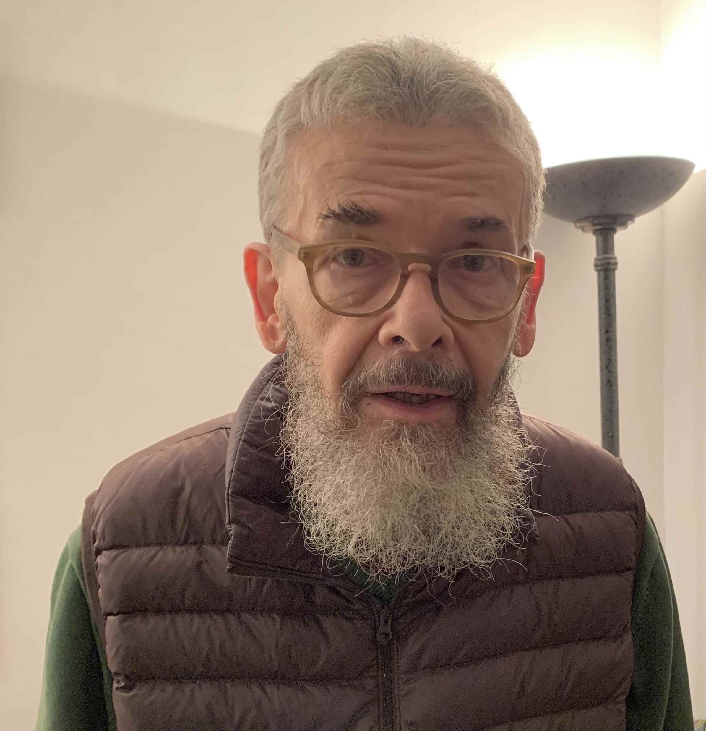 Headshot of Steffen Stelzer, Emeritus Professor, Department of Philosophy