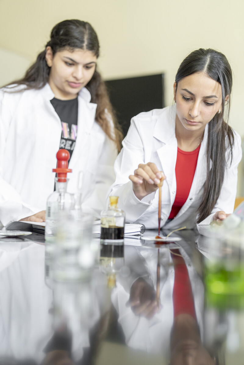 Female students in lab