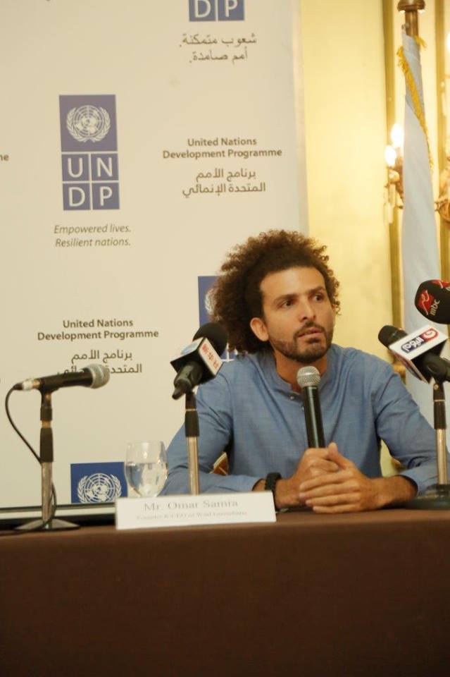 Omar Samra answers questions at the UNDP Goodwill Ambassador ceremony.