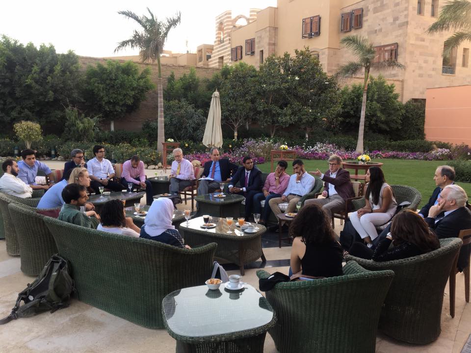 Chairman of AUC's Board of Trustees Atef Eltoukhy '74 and President Francis Ricciardone meet the current Student Union President Amr El Alfy, Student Union President '17-'18 Mohamed Gadallah and a number of students at the Watson House