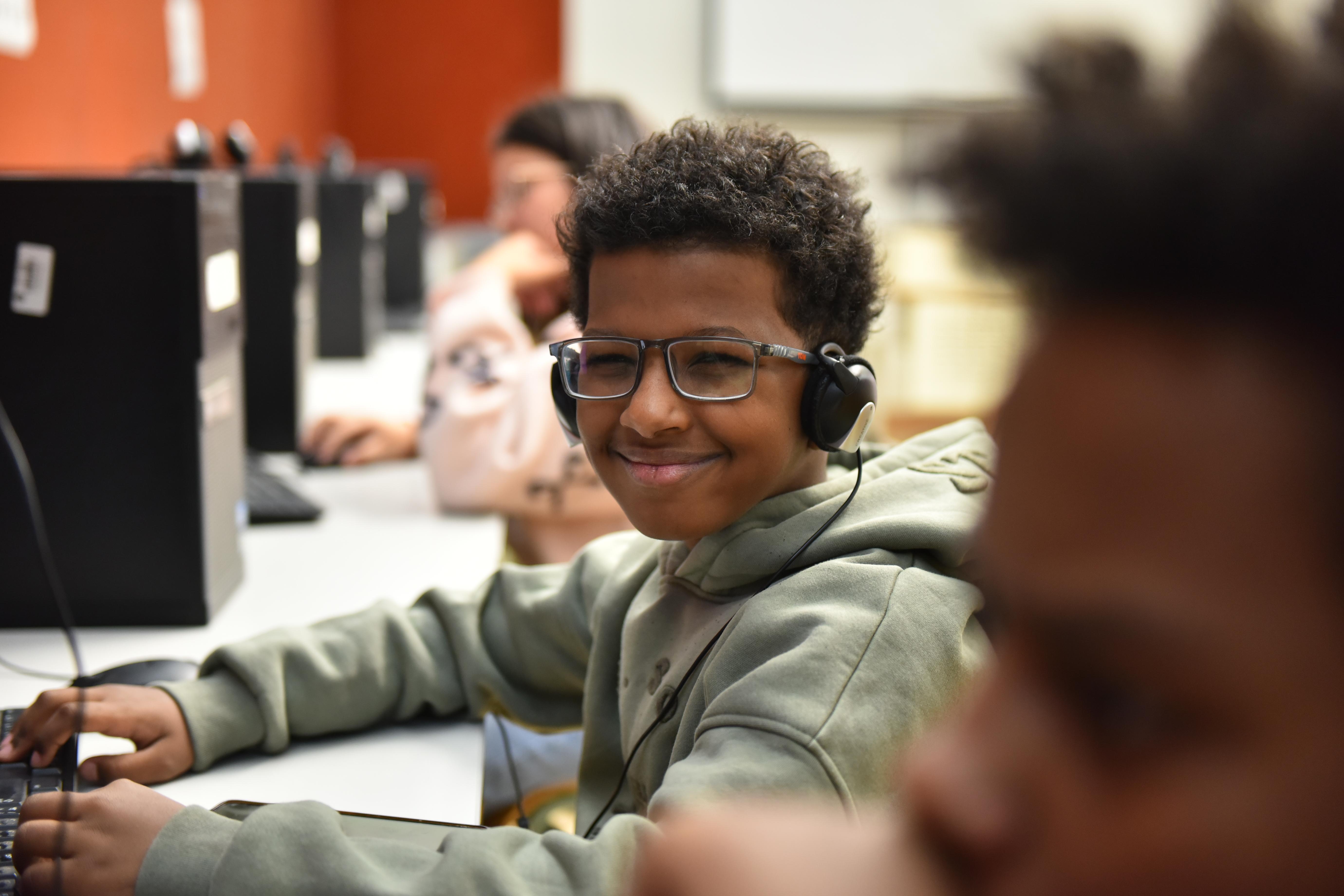 Startopia Entrepreneurship Bootcamp: From Idea to Pitch