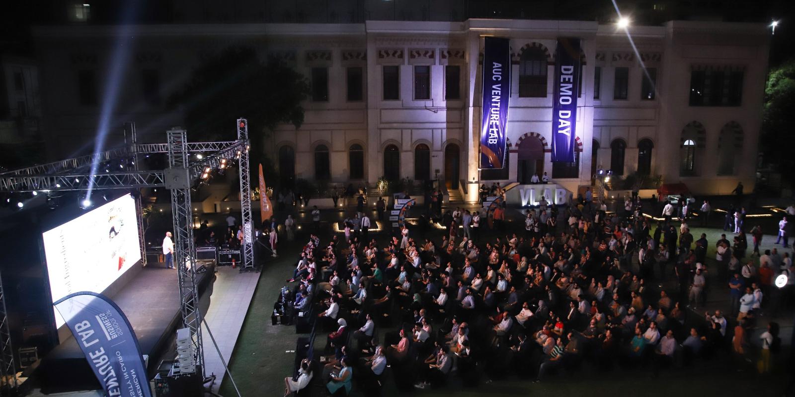 AUC Venture Lab Celebrates the Graduation of 18 Startups