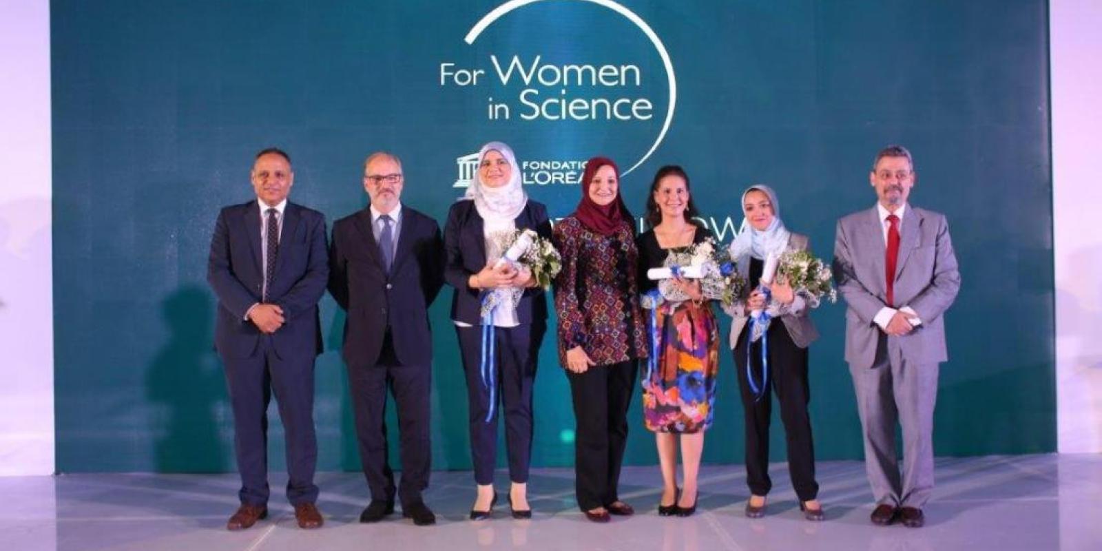 AUC PhD Student Wins L'OREAL-UNESCO For Women in Science Award