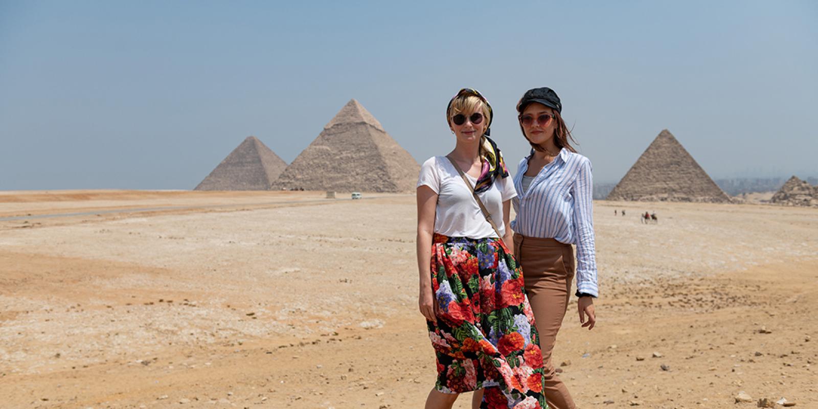 AUC international students at the pyramids