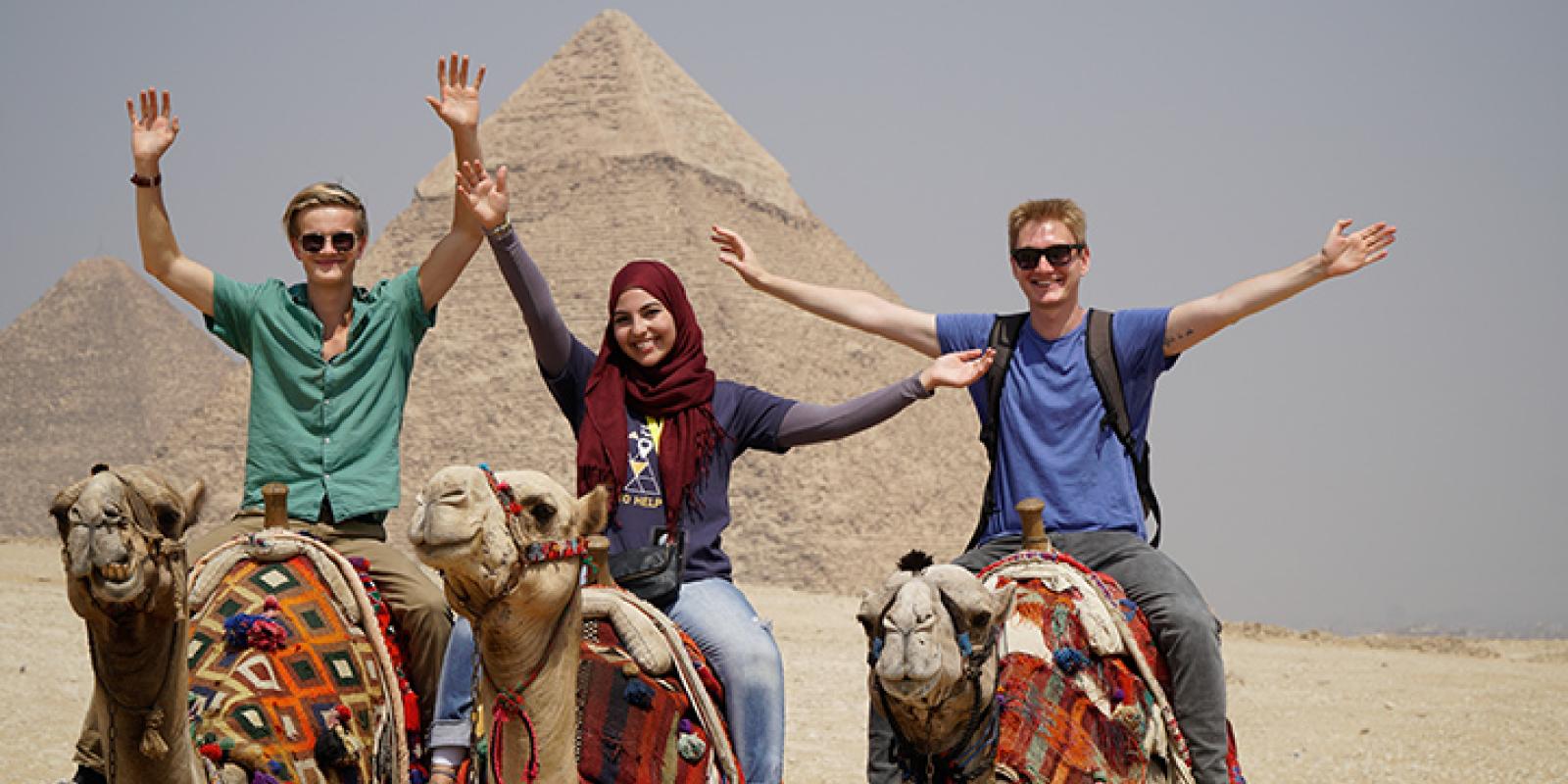 AUC international students at the pyramids