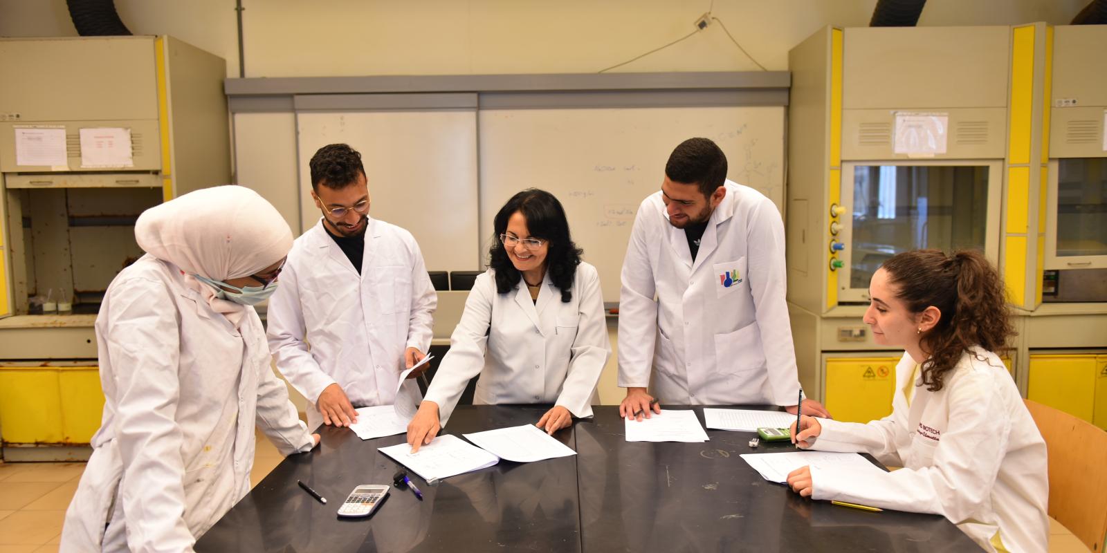 Students and a faculty member in the lab