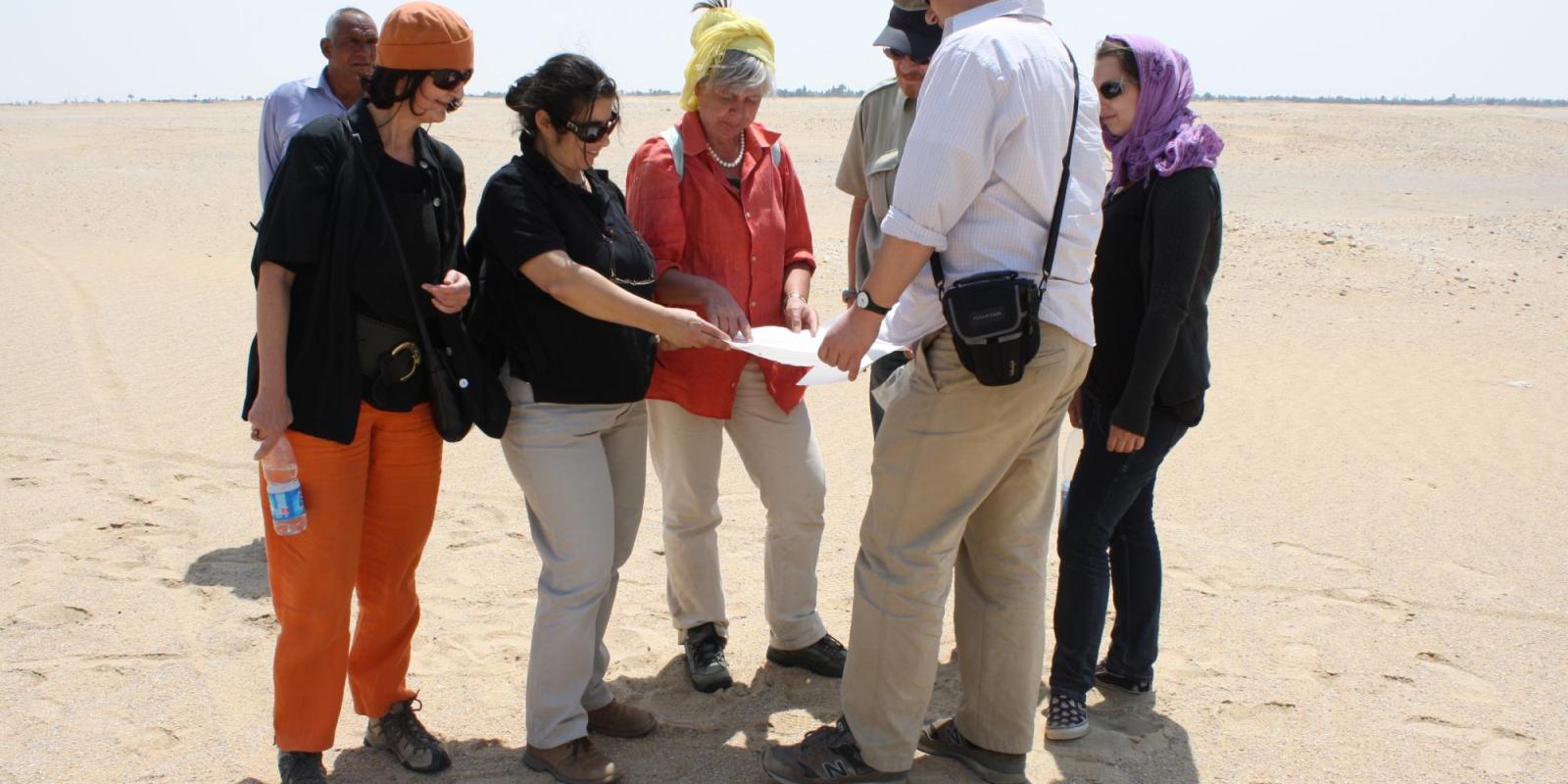 Cornelia Römer (middle) leads an archaeological exhibition to Fayoum as part of her research on Coptic Studies and Papyrology