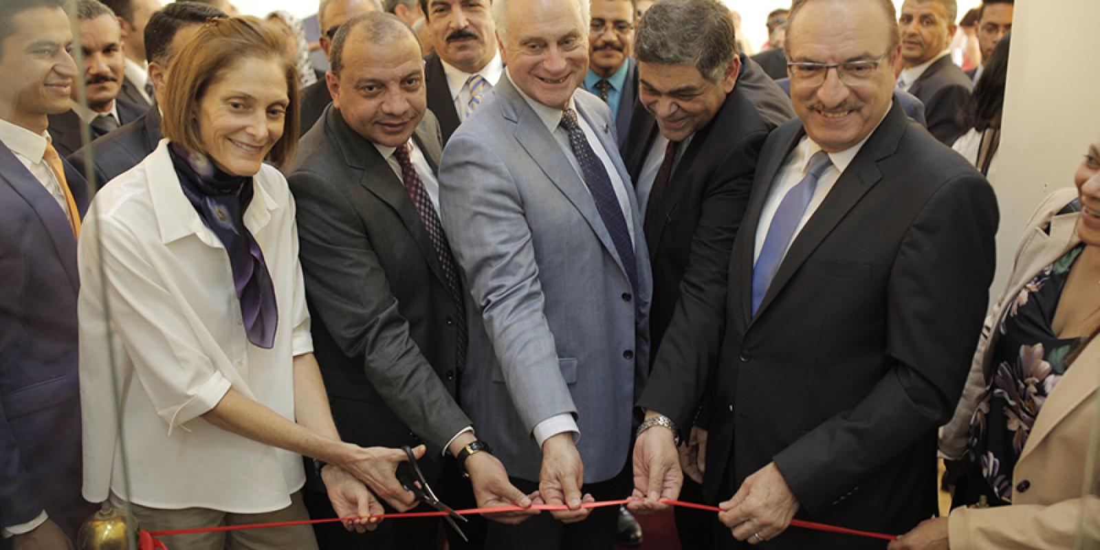 Sherry F. Carlin, director of USAID Egypt; Mansour Hassan, Beni Suef University President; Francis J. Ricciardone, AUC President; Ashraf Hatem, AUC counselor; and Sherif Habib, governor of Beni Suef inaugurate the opening of Beni Suef Unievrsity UCCD