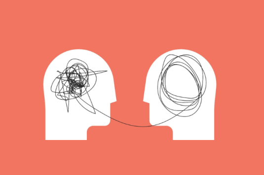 illustration showing two minds, one tangled and one untangled