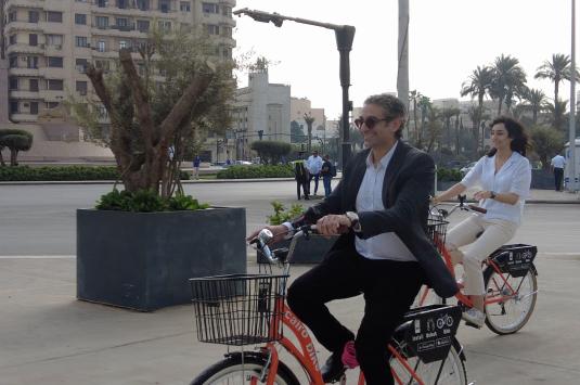 Momen El-Husseiny takes Cairo Bike for a spin in downtown Cairo
