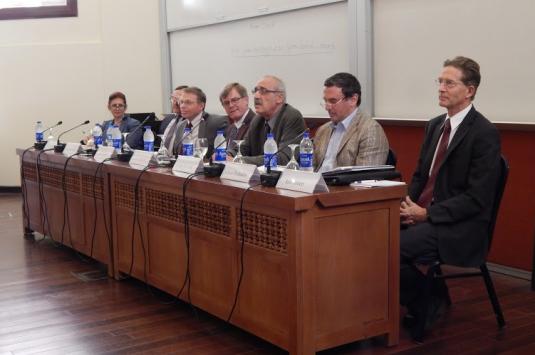 presidentialsearch.jpg Presidential Search Committee engages members of the AUC community