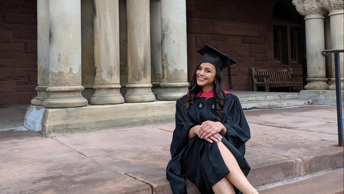 Dalia Abbas '13 receives the Harvard Intellectual Contribution Award