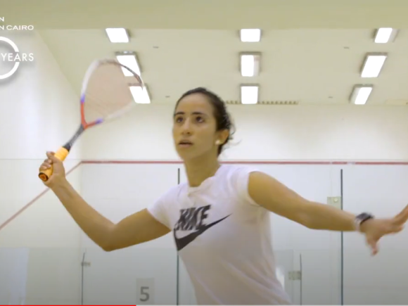 nouran gohar playing squash
