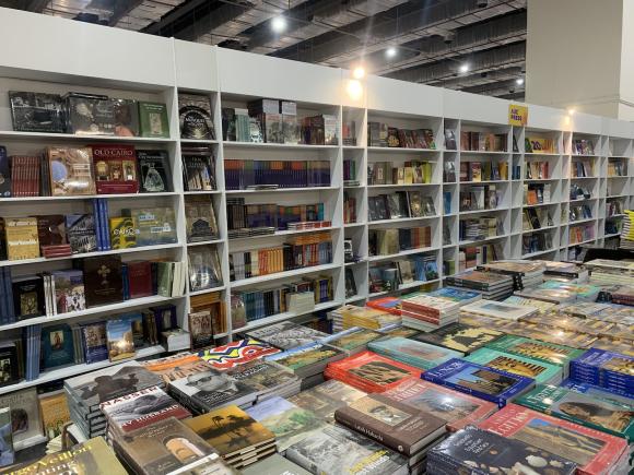 الجامعة الأمريكية بالقاهرة تشارك في الدورة 55 من معرض القاهرة الدولي للكتاب 