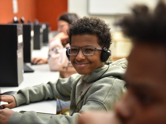 Startopia Entrepreneurship Bootcamp: From Idea to Pitch