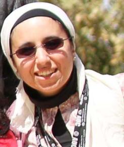 Lady with veil smiling