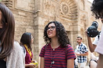 Student in Moez