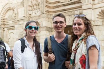 AUC international students taking a tour around Cairo