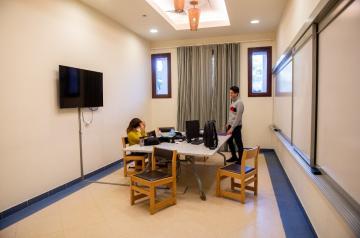 Group Study Room AUC