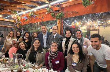 AUC alumni chapter in New York iftar with AUC President Dallal