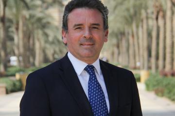 Man with suit and tie
