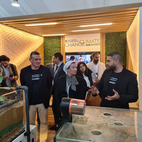 Minister of Environment visit to AUC Pavilion 