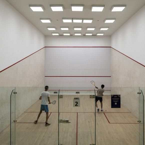 Playing squash