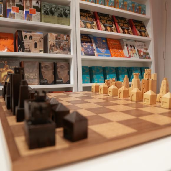 The Shop Chess