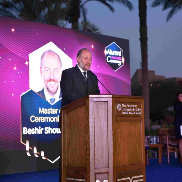 Beshir Shousha on Stage